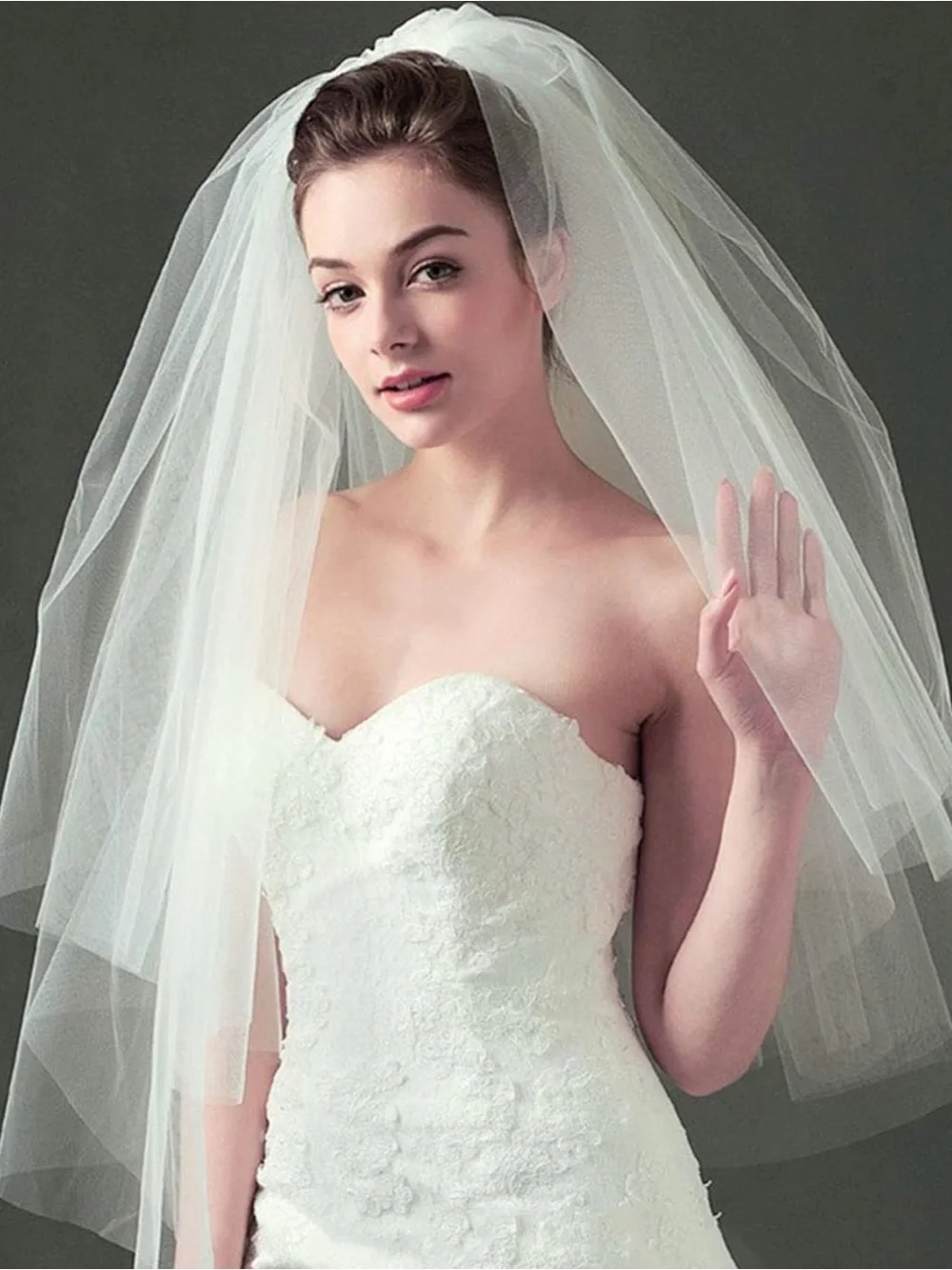 Bridal Wedding Veils Short 2 Tier White Tulle Blusher Veil with Comb Bride Hair